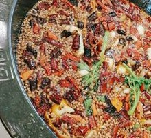 Fish with Pig Intestines