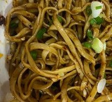 Stewed Noodles with Green Beans and Pork