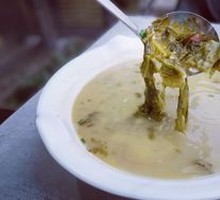 Pork Shank Sour Cabbage Doubanjiang Soup
