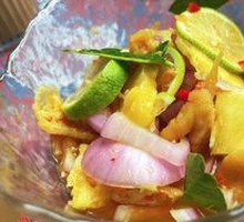 Thai Crushed Chicken Feet