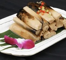 Hand-Stripped Spring Bamboo Shoots