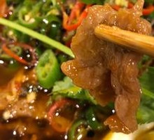 Sliced Beef with Green and Red Peppers