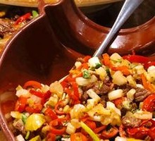 Stir-Fried Beef with Yellow Onion
