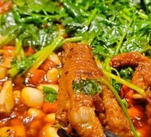 Spicy Chicken Feet Stew with Green Chili