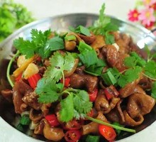 Spicy Pork Intestines Stir-fry