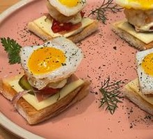 Turman Mini Toast