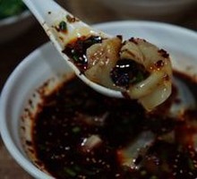 Spicy Sour Beef Noodles