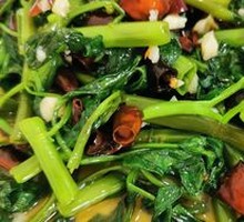 Stir-fried Water Spinach