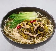 Sour Cabbage and Pork Noodles