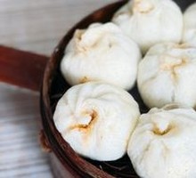 Saucy Pork Steamed Buns
