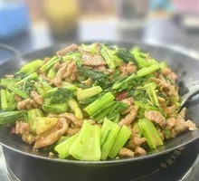 Green Vegetables with Beef