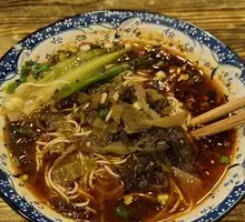 Sour Cabbage Noodles