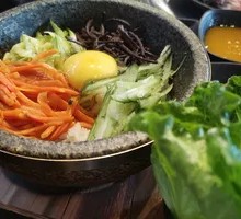 Stone Pot Rice Bowl