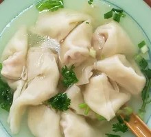 Pork Bone Clear Soup Dumplings