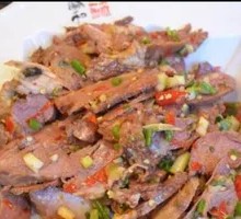 Braised Pork with Walnuts