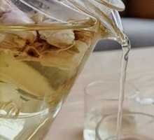 Damascus Rose Bud Tea