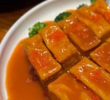 Crab Roe Tofu with Crispy Coating