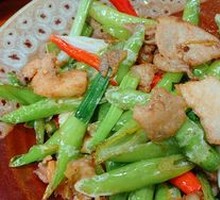 Green Pepper Stir-fried Pork