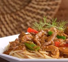 Black Pepper Beef and Pasta Bake