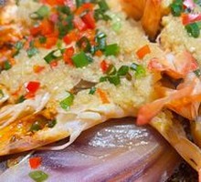 Shanghai Steamed Dumplings