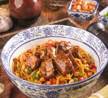 Braised Pork Ribs with Noodles