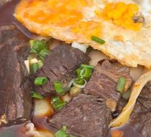 Beef Daoxiao Noodles