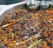 Spicy Frog and Fish Head with Yellow Catfish