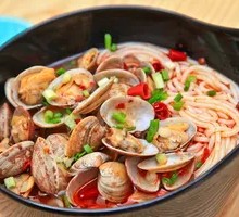 Fresh Soup Clam Rice Noodles