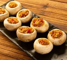 Garlic Sautéed Button Mushrooms