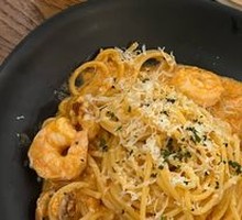 Spicy Cream Seafood Pasta