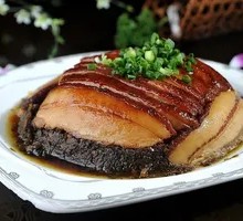 Braised pork with glutinous rice