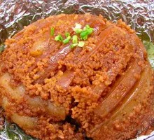 Steamed Pork with Rice Flour