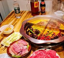 Fresh-cut Wagyu Strip