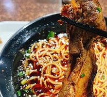 Braised Pork Chop Noodles