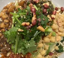 Double Pepper Braised Pork Noodles