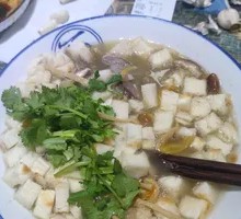 Lamb Soup with Flatbread