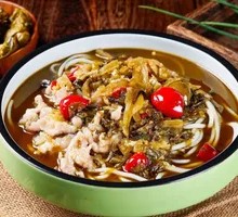 Pickled Chili Sour Cabbage Pork Noodles