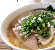 Spicy Pork Liver Rice Noodles