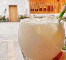 Thai Iced Coconut Milk