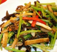 Fried Tofu Skin with Pork Strips