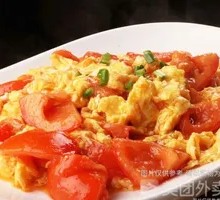 Tomato and Egg Stir-Fry