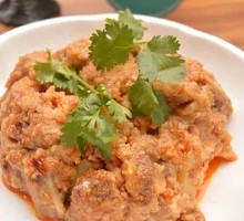 Steamed Pork Ribs with Rice Flour