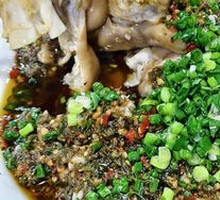 Stir-Fried Pepper Pork Trotters