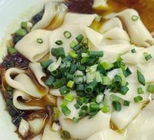 Sour Cabbage Noodles