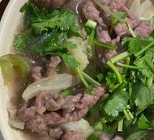 Special Beef in Bowls