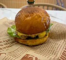 Classic Pork Burger