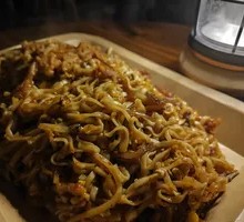 Fish-Flavored Shredded Pork Noodles