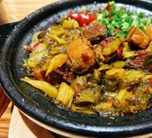 Sour Cabbage Braised Pork