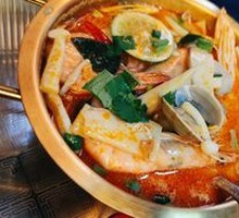 Spicy Tom Yum Soup