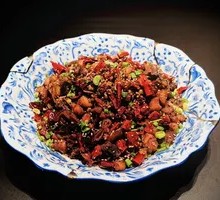 Spicy Chicken with Pig Intestines